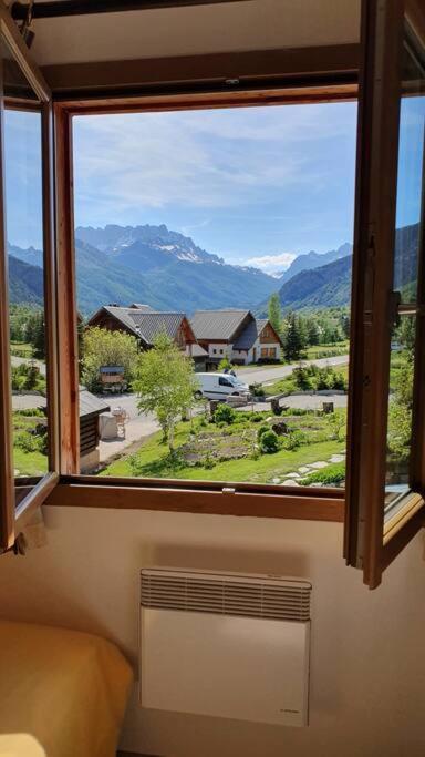 Chalet T3 Duplex Neuf Nevache Luaran gambar